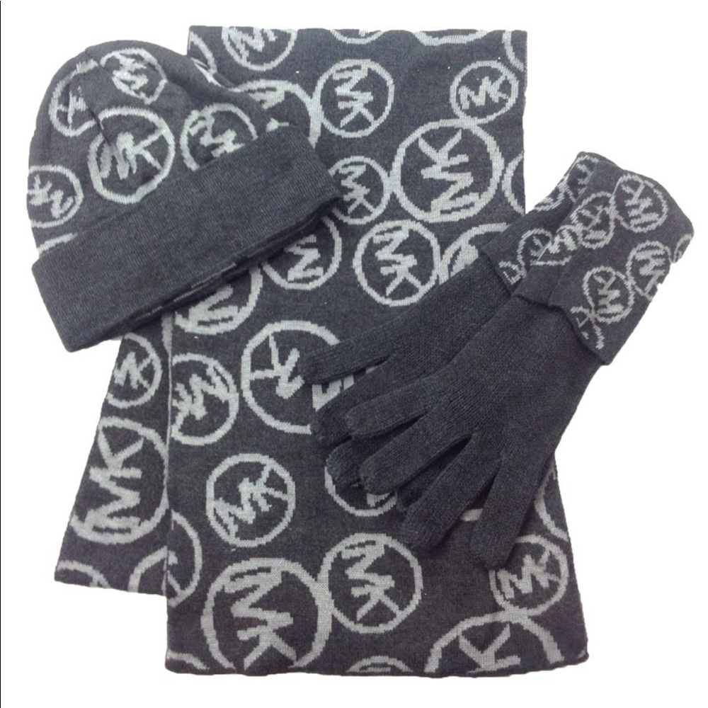 Michael Kors Women's Circle Logo Knit Scarf, Hat & Gloves 3 Piece Set, Grey